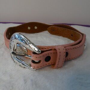 Silver Creek Classics Pink Leather Girl Size 20 Floral Silver tone Conchos